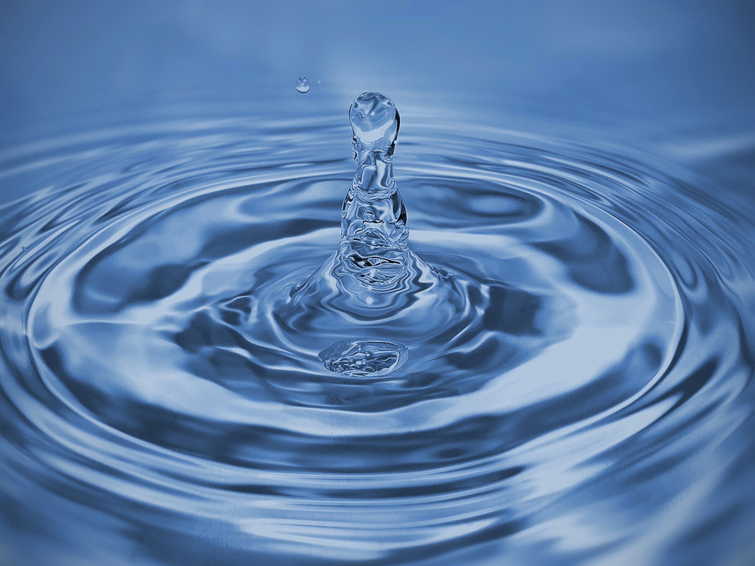 El agua: elemento vital para la obtención de hidrógeno